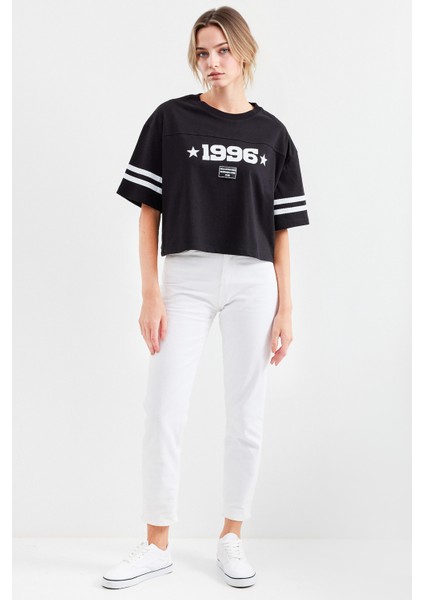 Kadın BDART Oversize Yuvarlak Yaka Kısa Tişört, Motto Baskılı Siyah fiyatları