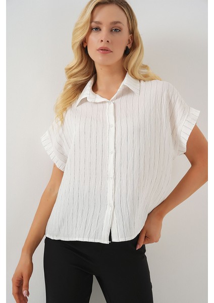 Kadın BDART Düğmeli Kapatmalı Çizgili Crop Gömlek White modelleri