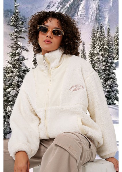 Kadın BDART Kapüşonlu Peluş Sahte Kürk Mont Fildişi Doğal fiyatları