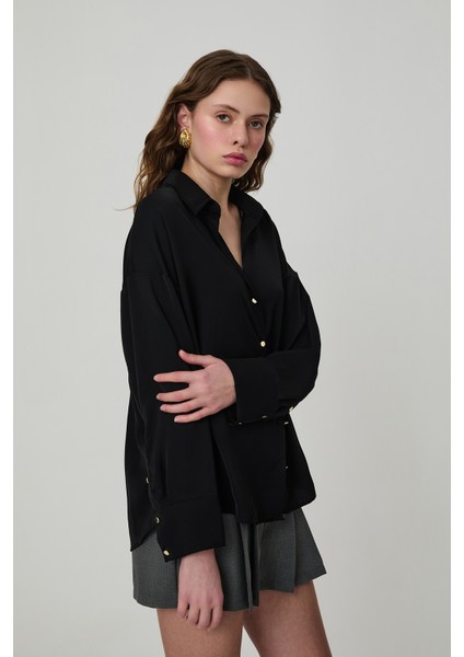 Düğmeli Basic Gömlek Siyah modelleri