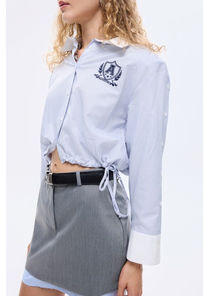 Çizgili Manşet Kol Arma Nakışlı Gömlek Mavi modelleri