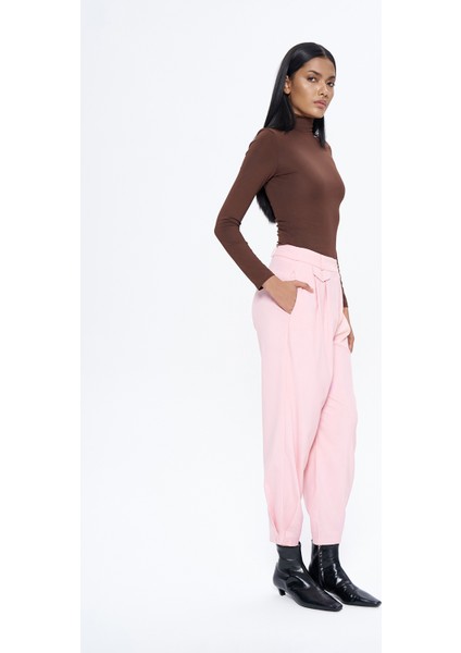 Pile Detaylı Jogger Pantolon Pembe fırsatları