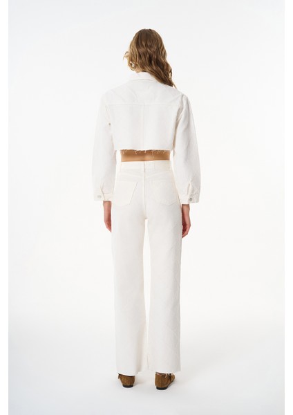 Örgü Detaylı Paçaları Kesik Kot Pantolon Krem indirimleri