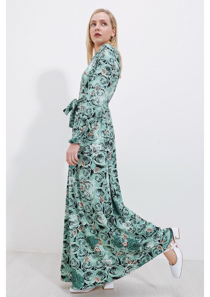 Kadın BDART Fiyonk Detaylı Maxi Örgü Elbise Green fiyatları
