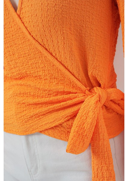 Kadın BDART Pompom ve Bağlama Kapatmalı Dokulu V Yaka Bluz Orange fırsatları