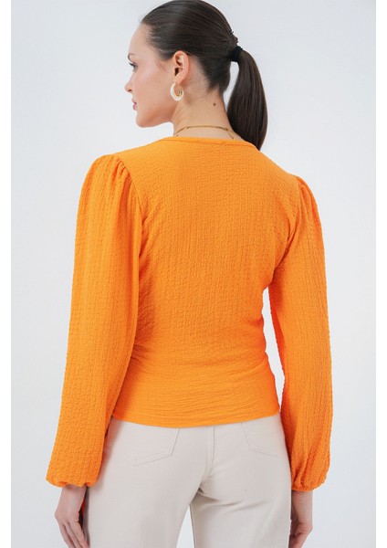 Kadın BDART Pompom ve Bağlama Kapatmalı Dokulu V Yaka Bluz Orange indirimleri