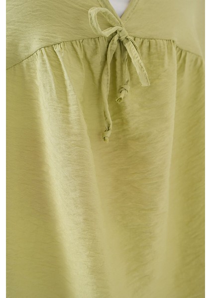 Kadın BDART Kemerli V Yaka Düğmeli Bluz Green indirimleri