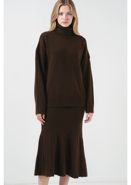 Kadın BDART Ribanalı Yüksek Yaka Triko Takım Kestane Kahvesi