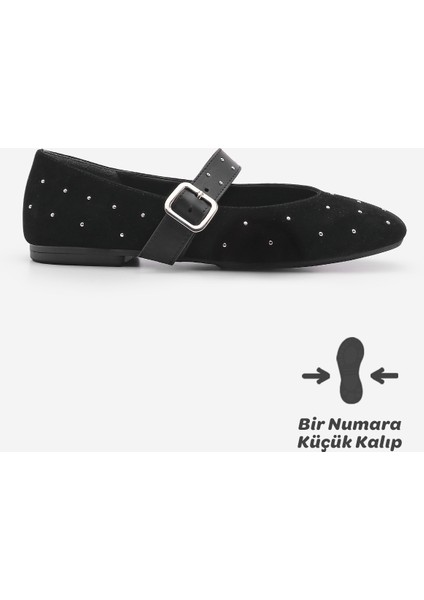 Kadın Küt Burun Tokalı Zımbalı Babet Velona Siyah Süet modelleri