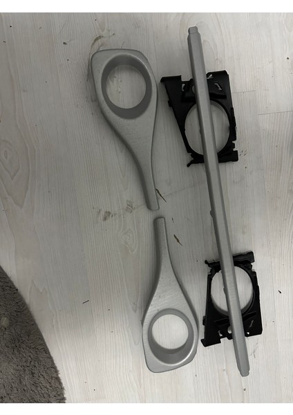 Renault Megane 2 Extremesis Farı Çercevesi modelleri