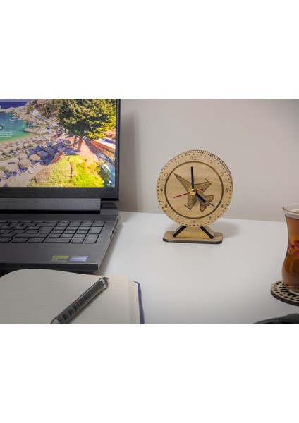Ahşap Masa Saati Hediyelik Ofis Masa Saati Özelleştirilebilir Figürlü Masa Saati