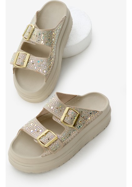 Kadın Bej Yüksek Poli Taban Taşlı Çift Bantlı Tokalı Terlik