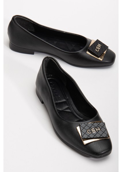 Kadın Siyah Oval Burunlu Önü Tokalı Babet modelleri