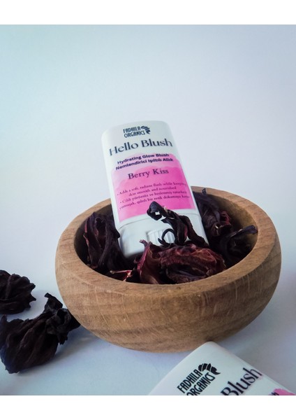 Hello Blush Doğal Işıltılı Stick Allık - Berry Kiss modelleri