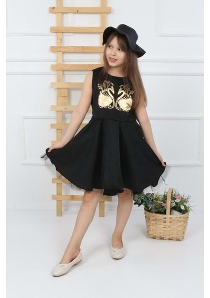 Miss Kuğu Varak Desen Şapkalı Kanatlı Kız Çocuk Elbise