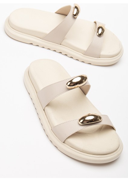 Kadın Bej Çift Bantlı Toka Detaylı Terlik modelleri