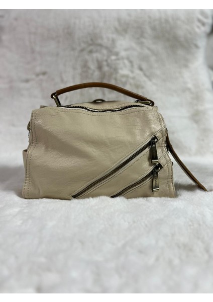 930371 El Tutmalı ve Çapraz Askı Kullanıma Uygun Premium Çanta #08-25# fiyatları