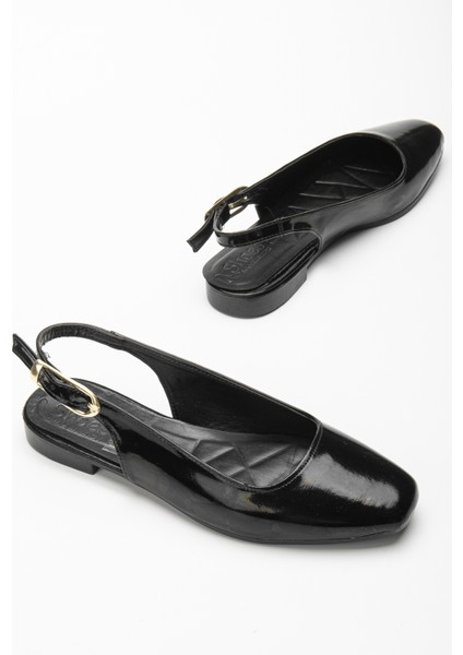 Kadın Siyah Arkası Açık Tokalı Babet modelleri