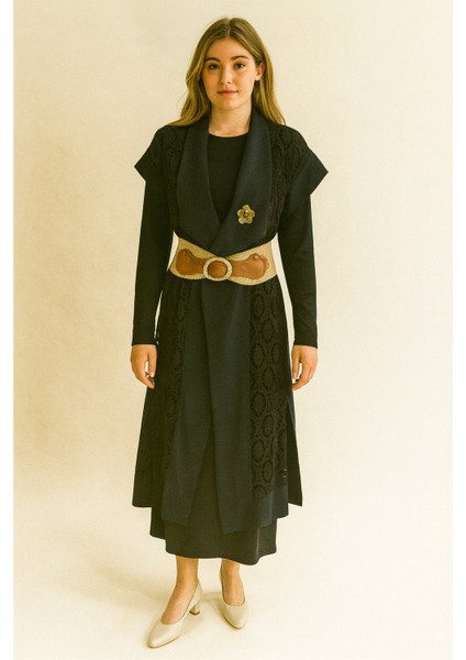 44401 Yakası Mendil Detaylı Önü Örgü Işlemeli Yelek #03-25#