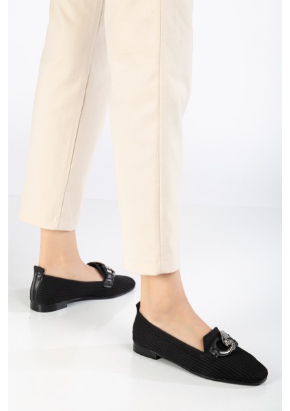 Kadın Siyah Önü Toka Detaylı Triko Babet fiyatları