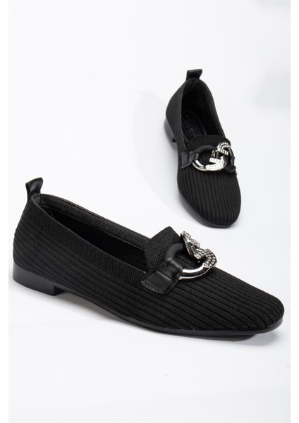 Kadın Siyah Önü Toka Detaylı Triko Babet modelleri