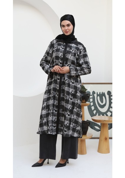 43401 Önü Düğmeli Yakası ve Omuzları Deri Detaylı Şile Bezi Uzun Tunik