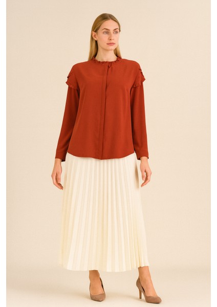 1025 Gömlek Yakası ve Kolları Fırfır Detaylı Önden Gizli Düğmeli Büyük Beden Gömlek Qys Gömlek 1025 #23-043