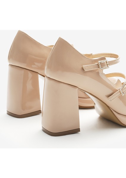 Kadın Ten Neolit Taban Çift Bantlı Kalın Topuklu Ayakkabı indirimleri