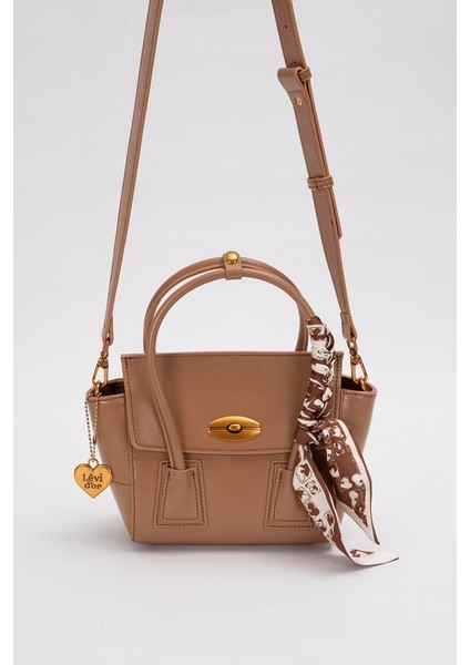 930459 Önden Fiyonk Detaylı Hem Şık Hem Spor Premium Çanta #08-25#