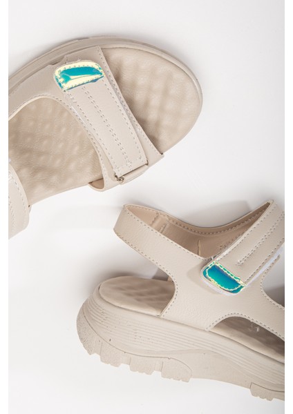 Kadın Bej Poli Taban Çift Bantlı Cırtlı Sandalet fırsatları