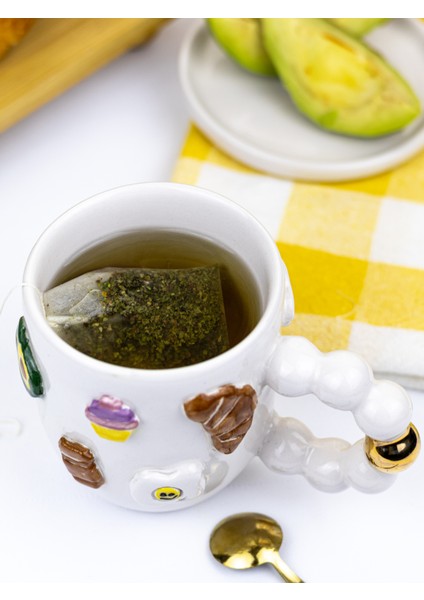 24K Altın Süslemeli Mutlu Kahvaltılar Kupası modelleri