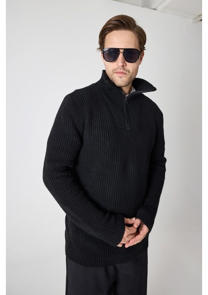 Erkek Dik Yaka Fermuarlı Triko Kazak - Siyah
