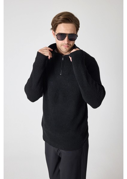 Erkek Dik Yaka Fermuarlı Triko Kazak - Siyah