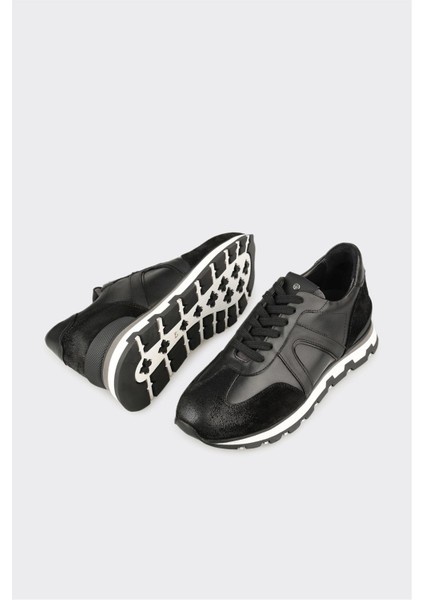 Siyah Deri Erkek Spor Ayakkabı modelleri