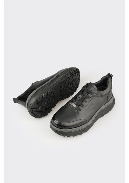 Siyah Deri Erkek Spor Ayakkabı modelleri