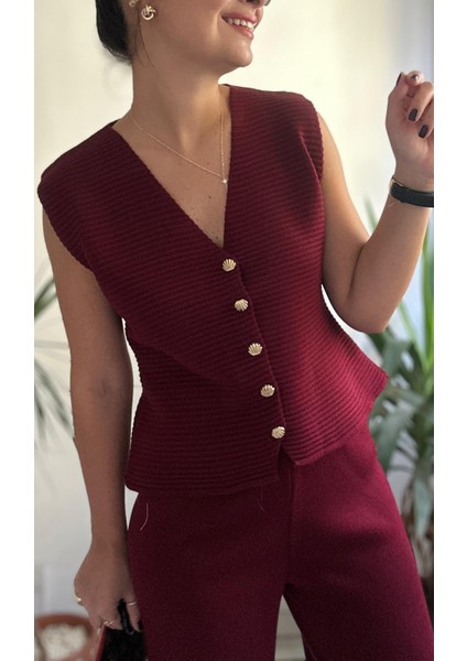 Kadın Bordo Yelekli Triko Takım indirimleri