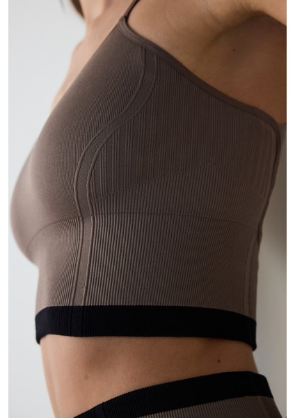 Haki Seamless Dikişsiz Çapraz Askılı Spor Sütyeni