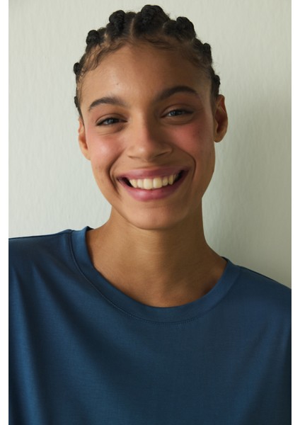 Indigo Bisiklet Yaka Modal Tişört