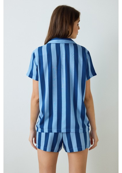 Mavi Into The Blue Çizgili Gömlek Yaka Kısa Kollu Gömlek Şort Pijama Takımı fırsatları