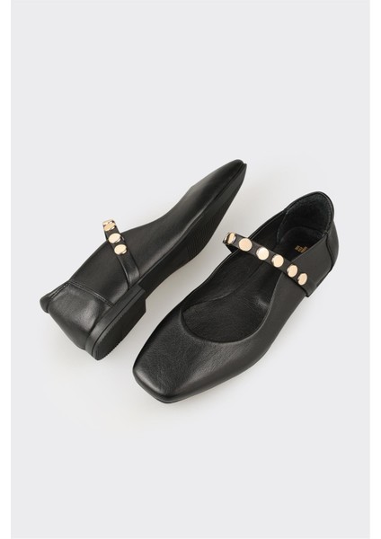 Siyah Deri Kadın Günlük Ayakkabı modelleri