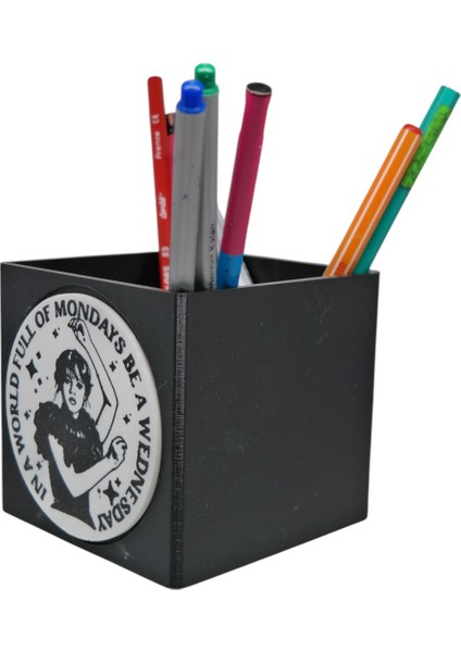 Wednesday Addams Kalemlik – Sürpriz Anahtarlık Hediyeli ✅ fiyatları