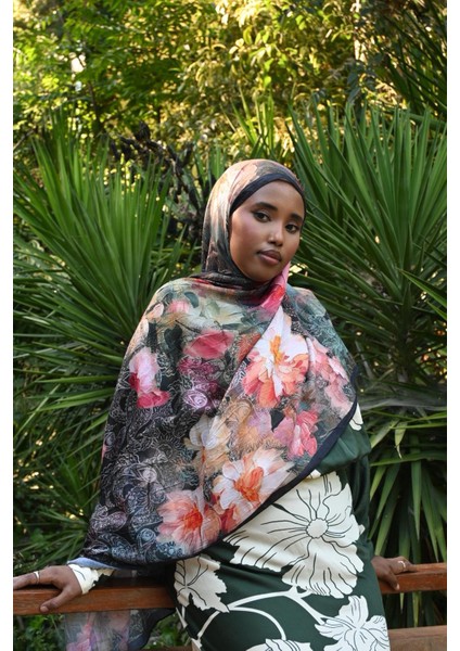 Comfy Flue Desen Şal - Siyah modelleri