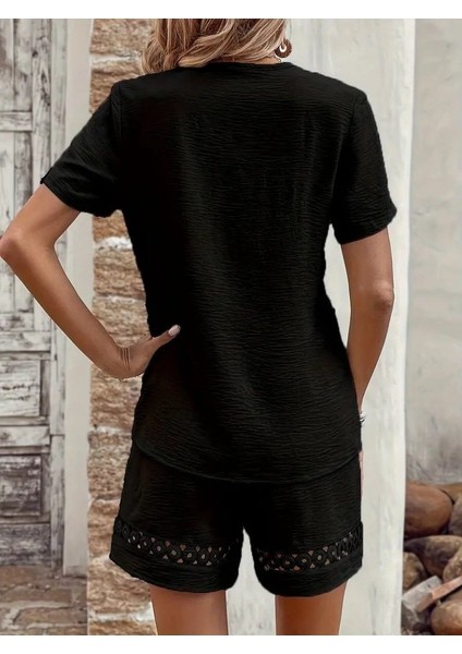 Kadın Kısa Kollu V Yakalı Dantel Detaylı Bürümcük Bluz ve Short Ikili Takım indirimleri