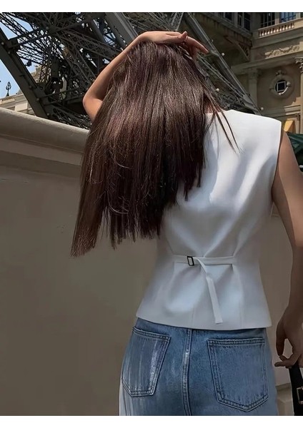 Kadın Sıfır Kollu Önden Düğmeli Atlas Yelek modelleri