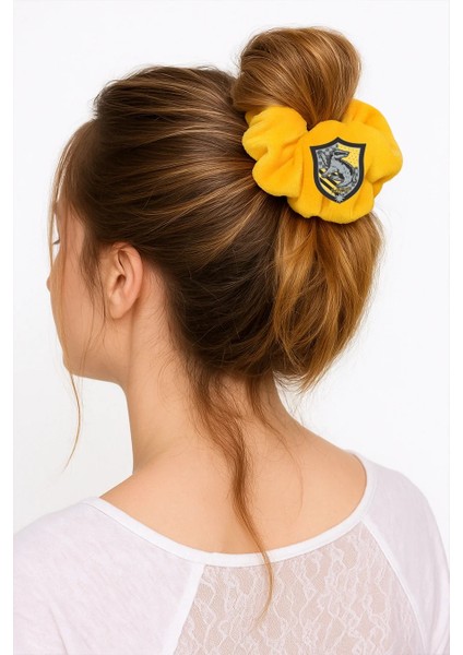 Harry Potter Lisanslı Rozetli Saç Lastiği (Hufflepuff) fiyatları