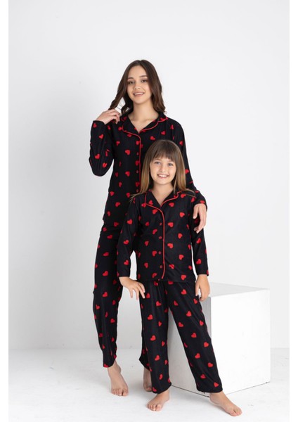 Anne Kız Kırmızı Kalp Desenli Süet Pijama Takımı
