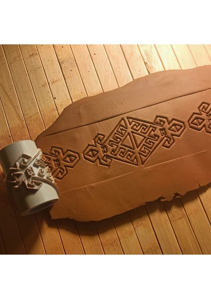 Eli Belinde Motifi Seramik&polimer Kil Desen Doku Oklavası Merdanesi- Elibelinde