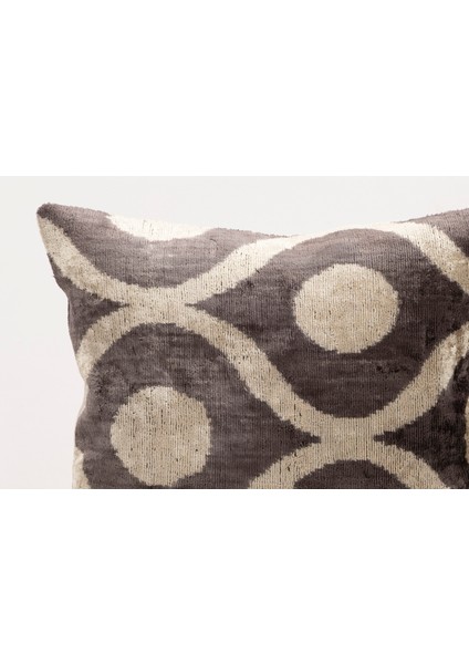 Ipek Kadife Ikat Dekoratif Kırlent Kılıfı fiyatları