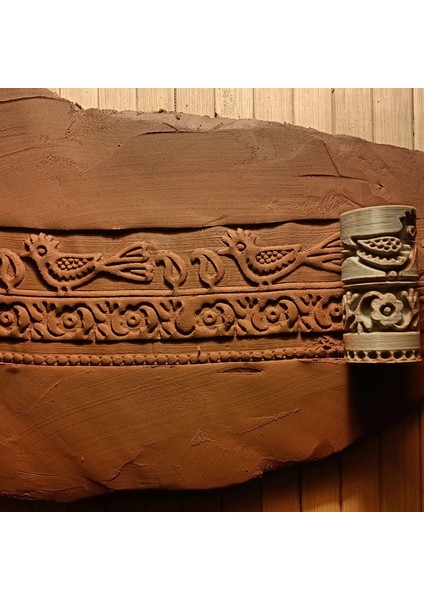 Gürcü Süsü 6 cm Antik Merdane Doku-Desen Rulosu Seramik&polimerkil-Gürcü