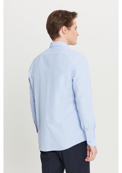 AC&Co / Altınyıldız Classics Erkek Açık Mavi Ütülemesi Kolay Slim Fit Dar Kesim Klasik Yaka Pamuklu Gömlek